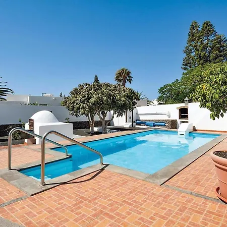 빌라 Playa Blanca Sleeps 8 Air Con Wifi *